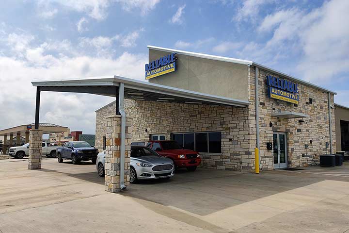 Reliable Automotive's Kyle location storefront