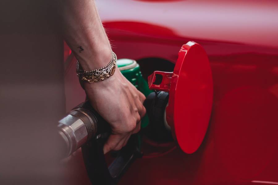 Ways to Make the Fuel in Your Tank Last Longer