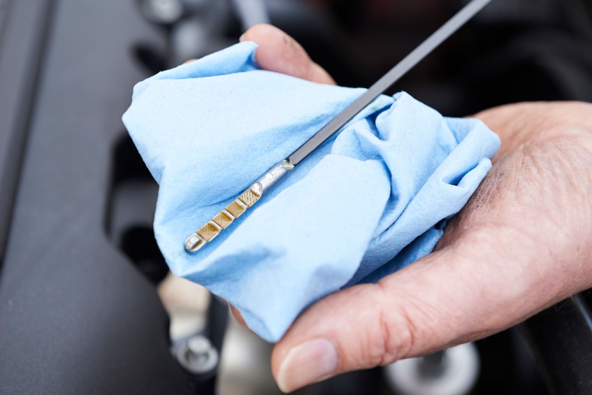 Our Comprehensive Oil Change Guide: What Is an Oil Change and Where to Get One