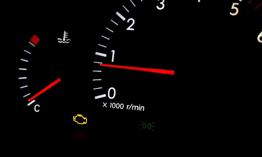 Oil Change Dashboard Warning Lights — What Does It Mean?